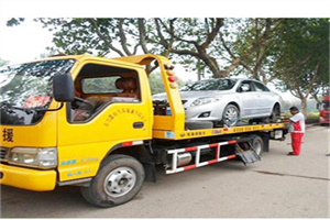 楚雄州附近24小时汽车拖车服务热线